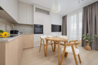 Zen Prestige Warsaw Apartment with Parking & Air Conditioning by Renters Prestige - Warsaw - 8