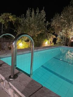 Poliana Holiday Home - Kotrónion - 1