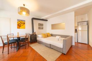 Charming Classic-Rustic Retreat in Historic Lisbon - Lisbona - 0