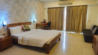 Siddha Xanadu Studio - kolkata - 2