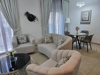 SVIZONA's 1BHK in Al Furjan - 6
