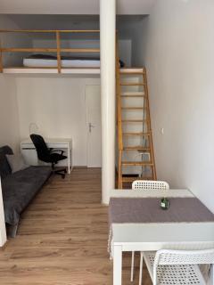 Útulné studio v centru města - Brno - 6