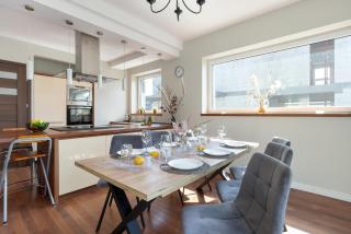 Stylowe Apartamenty na Wybrzeżu Niedaleko Plaży w Chłapowie by Noclegi Renters - 1
