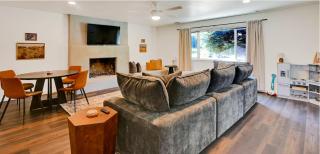 A Cozy Home | Games | Dogs OK - Yuba City - 8