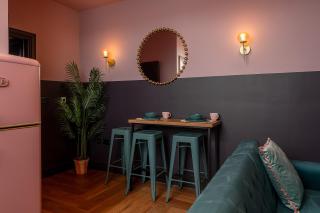 Art-Inspired Apartment in City - Barnard Castle - 7