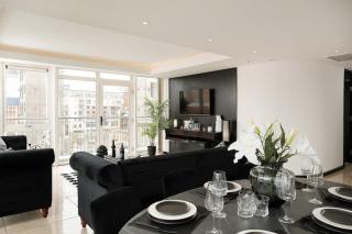 Penthouse with balcony city view - Belfast - 3