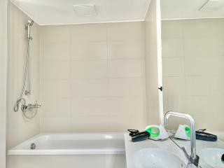 90 m2 Spacious Apartment with Free Parking - Vienne - 6