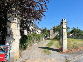Little cottage with garden in Chatellerault - 7