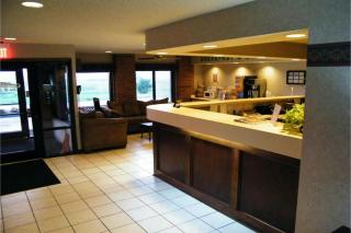 Capital O Amerihost Inn and Suites Mexico Hwy 54 MO - 5