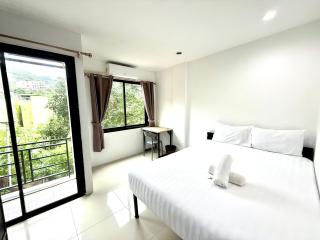 Easy Life 2 - Patong Beach - 8
