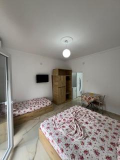 Guesthouse NA - Durazzo - 1