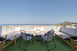 Horizon Luxury Living Breathtaking Seaview Minutes from the Airport - Artemida - 6