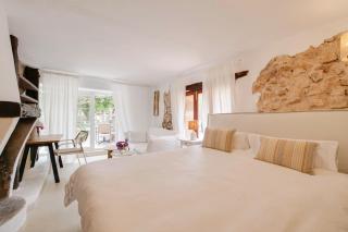 Caragol, Doppelzimmer auf Finca Zenara, Terrasse, Wifi, Klima, XXL Pool, Gemeinschaftsküche, Yoga - 1