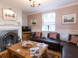 Beverley Minster House - Beverley - 5