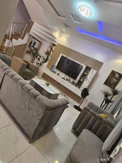 The D3 Luxe Residence - Ikota - 2