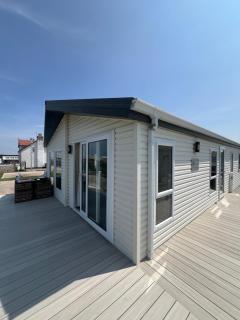 Pebble Beach Resort The Donington Lodge - Kinmel Bay - 0
