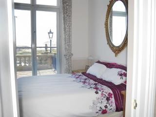 The Grand Terrace - Saltburn-by-the-Sea - 4