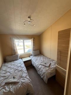 Pebble Beach Resort The Donington Lodge - Kinmel Bay - 6