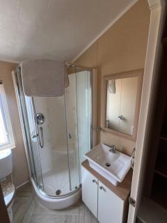 Pebble Beach Resort The Donington Lodge - Kinmel Bay - 7