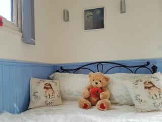The Shepherds Hut - Herstmonceux - 3