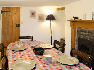 Hen Hafod - Llanfor - 7