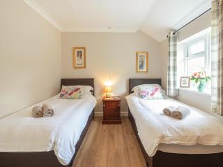 2 Luckington Stables-W8322 - Holcombe - 3