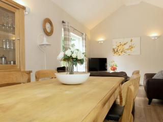 2 Luckington Stables-W8322 - Holcombe - 1