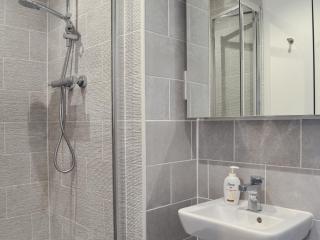 Shepley Mews - Glossop - 8