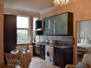 Broomleasowe House - Whittington - 0