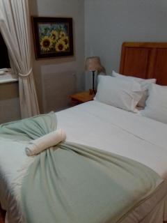Kardinal guesthouse on 44 St Phillips street - Gqeberha - 8