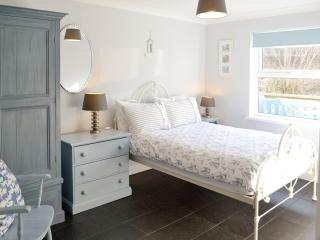 Sweet Briar - 8234 - Bridport - 5