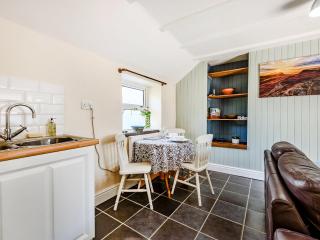 Studio Cottage - Treffynnon - 7