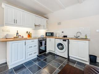 Studio Cottage - Treffynnon - 3