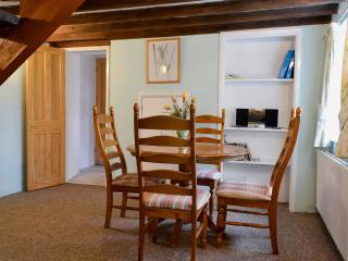 Commonwealth Cottage - Iron Acton - 6