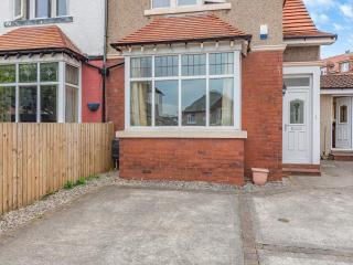 15 Elms Road - Bare - 3