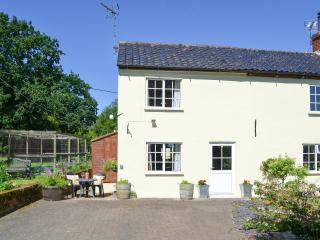 Glen Cottage - 1