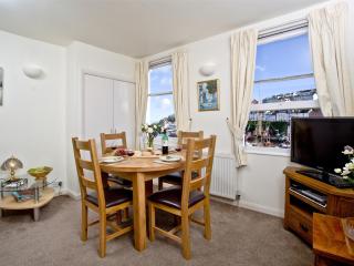 2 Fishermans Loft - Brixham - 2