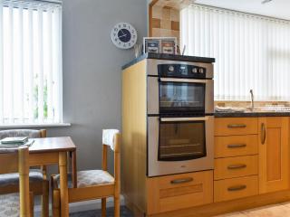 Dolphin Cottage - Grange Over Sands - 5