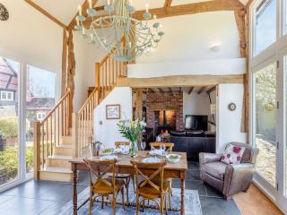 Frog Mill Barn - - 7