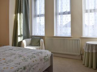 Pinecliffe Avenue - Southbourne - 4
