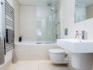 Solent Lawns - Gurnard - 7
