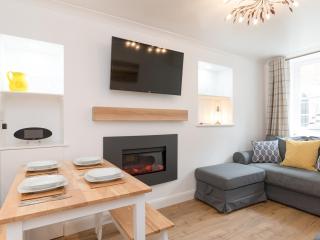 One Beckside Cottage - Staithes - 7