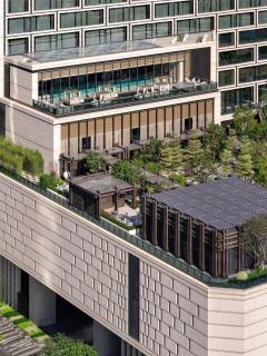 Conrad Shenzhen, the first art museum hotel in Greater Bay Area with the stunning bay and sunset view in the hotel terrace - Shenzhen - 8