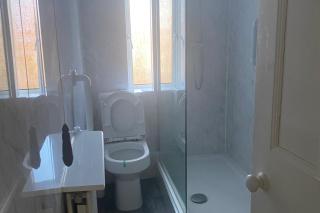 Cosy 3-Bed Bolton Retreat - Parking & Pet-Friendly - Bolton - 5