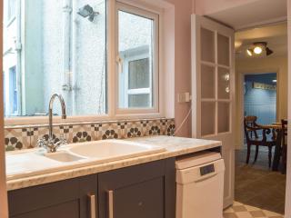 Bronrhiw - Newport - 3
