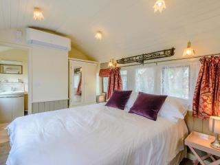 Sprat Winkle - Horsebridge - 7