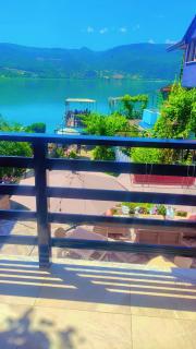ERDA LAKESIDE Guesthouse - Lin - 6