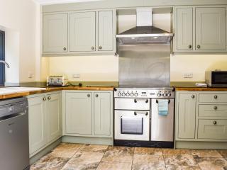Wood-Side Cottage - Backbarrow - 3