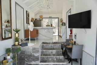 Lush Relaxing Coastline Villa with Private Pool - Treasure Beach - 5