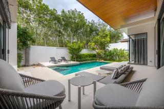 Exclusive 3BR Magnum Villa With Private Pool by TropicLook - Ban Pak Lak - 2